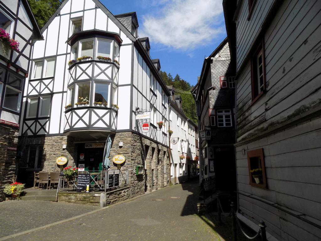 Ferienwohnung Gästehaus Eschbach Monschau Exterior foto